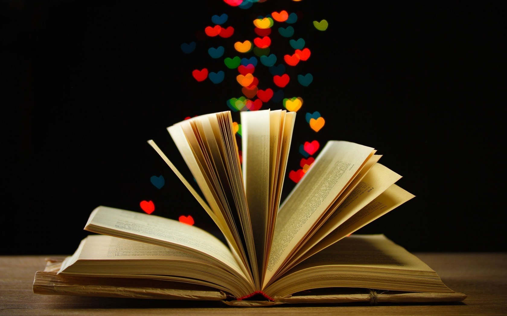 FEIRA DO LIVRO - Abertura a toda a comunidade dia 24/10 a partir das 19 horas